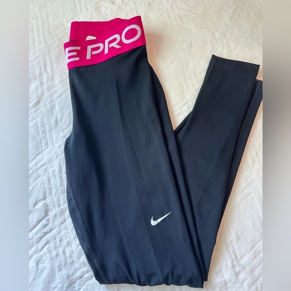 Nike Pro Leggings - Picture 4 of 8